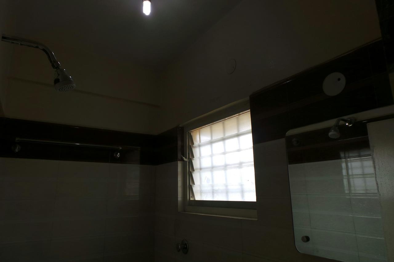 Manjusri Paradise Hotel Bangalore Luaran gambar