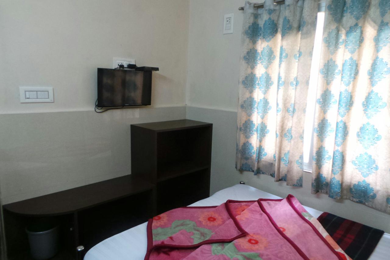 Manjusri Paradise Hotel Bangalore Luaran gambar